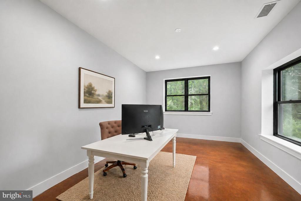 7706 ROGUES RD, WARRENTON, Virginia 20187, 4 Bedrooms Bedrooms, ,3 BathroomsBathrooms,Residential,7706 ROGUES RD,VAFQ2021832 MLS # VAFQ2021832 7706 ROGUES RD, WARRENTON, Virginia 20187, 4 Bedrooms Bedrooms, ,3 BathroomsBathrooms,Residential,7706 ROGUES RD,VAFQ2021832 MLS # VAFQ2021832