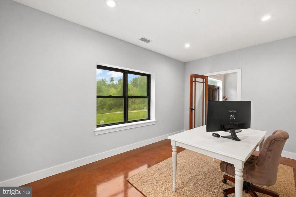 7706 ROGUES RD, WARRENTON, Virginia 20187, 4 Bedrooms Bedrooms, ,3 BathroomsBathrooms,Residential,7706 ROGUES RD,VAFQ2021832 MLS # VAFQ2021832 7706 ROGUES RD, WARRENTON, Virginia 20187, 4 Bedrooms Bedrooms, ,3 BathroomsBathrooms,Residential,7706 ROGUES RD,VAFQ2021832 MLS # VAFQ2021832