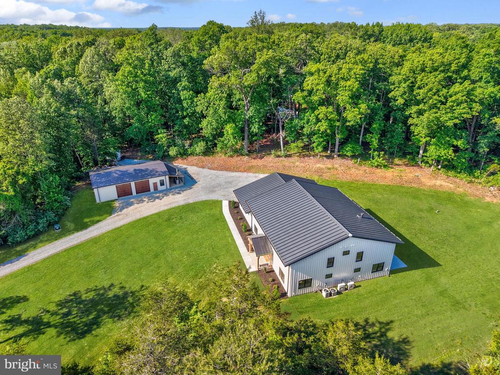7706 ROGUES RD, WARRENTON, Virginia 20187, 4 Bedrooms Bedrooms, ,3 BathroomsBathrooms,Residential,7706 ROGUES RD,VAFQ2021832 MLS # VAFQ2021832 7706 ROGUES RD, WARRENTON, Virginia 20187, 4 Bedrooms Bedrooms, ,3 BathroomsBathrooms,Residential,7706 ROGUES RD,VAFQ2021832 MLS # VAFQ2021832