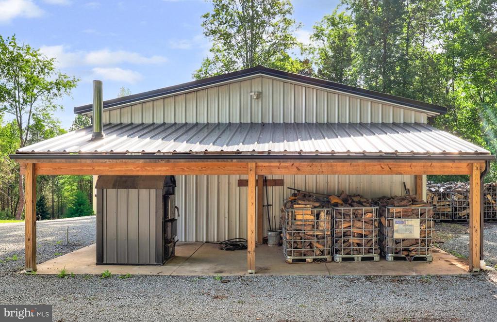 7706 ROGUES RD, WARRENTON, Virginia 20187, 4 Bedrooms Bedrooms, ,3 BathroomsBathrooms,Residential,7706 ROGUES RD,VAFQ2021832 MLS # VAFQ2021832 7706 ROGUES RD, WARRENTON, Virginia 20187, 4 Bedrooms Bedrooms, ,3 BathroomsBathrooms,Residential,7706 ROGUES RD,VAFQ2021832 MLS # VAFQ2021832
