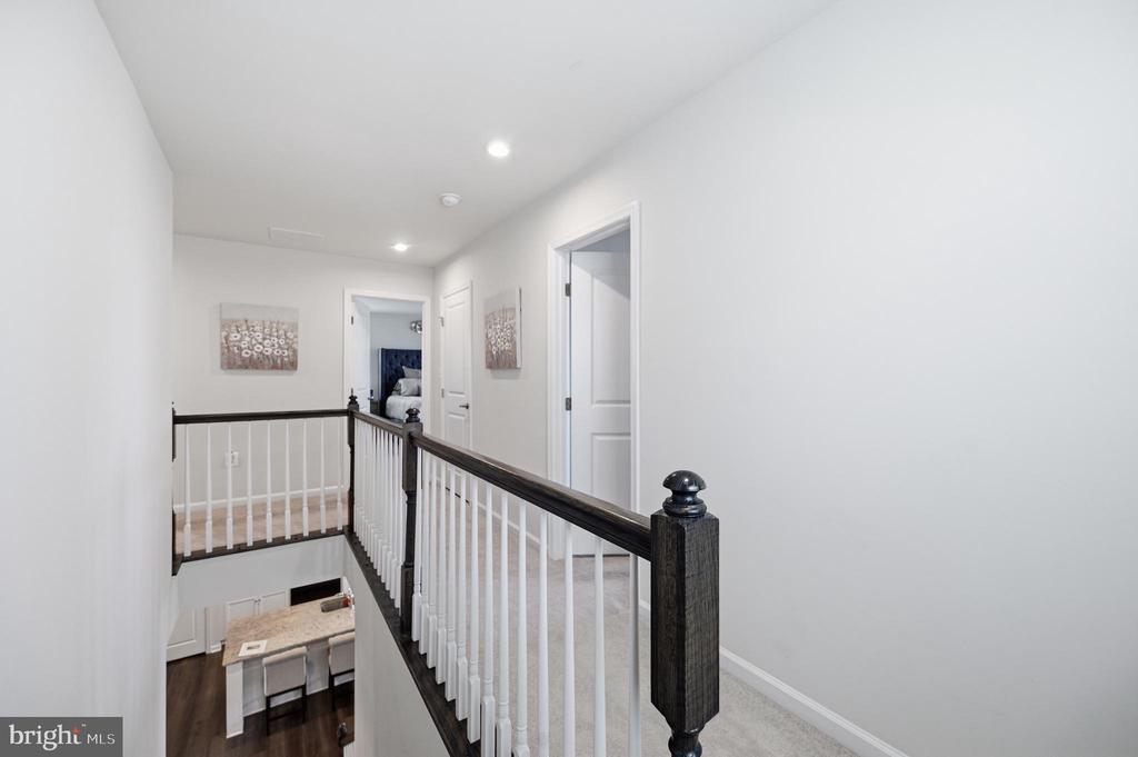 5316 HOLLEY OAK LN, FREDERICKSBURG, Virginia 22407, 4 Bedrooms Bedrooms, ,3 BathroomsBathrooms,Residential,5316 HOLLEY OAK LN,VASP2041610 MLS # VASP2041610