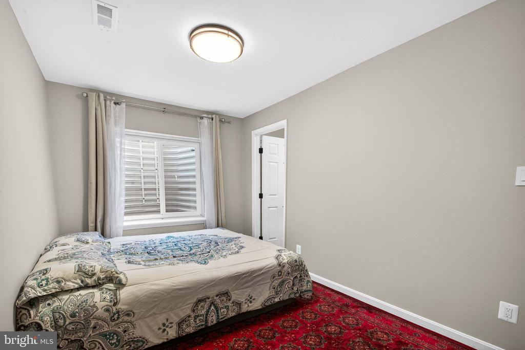 4608 WENSEL RD, FREDERICKSBURG, Virginia 22408, 4 Bedrooms Bedrooms, ,3 BathroomsBathrooms,Residential,4608 WENSEL RD,VASP2041646 MLS # VASP2041646