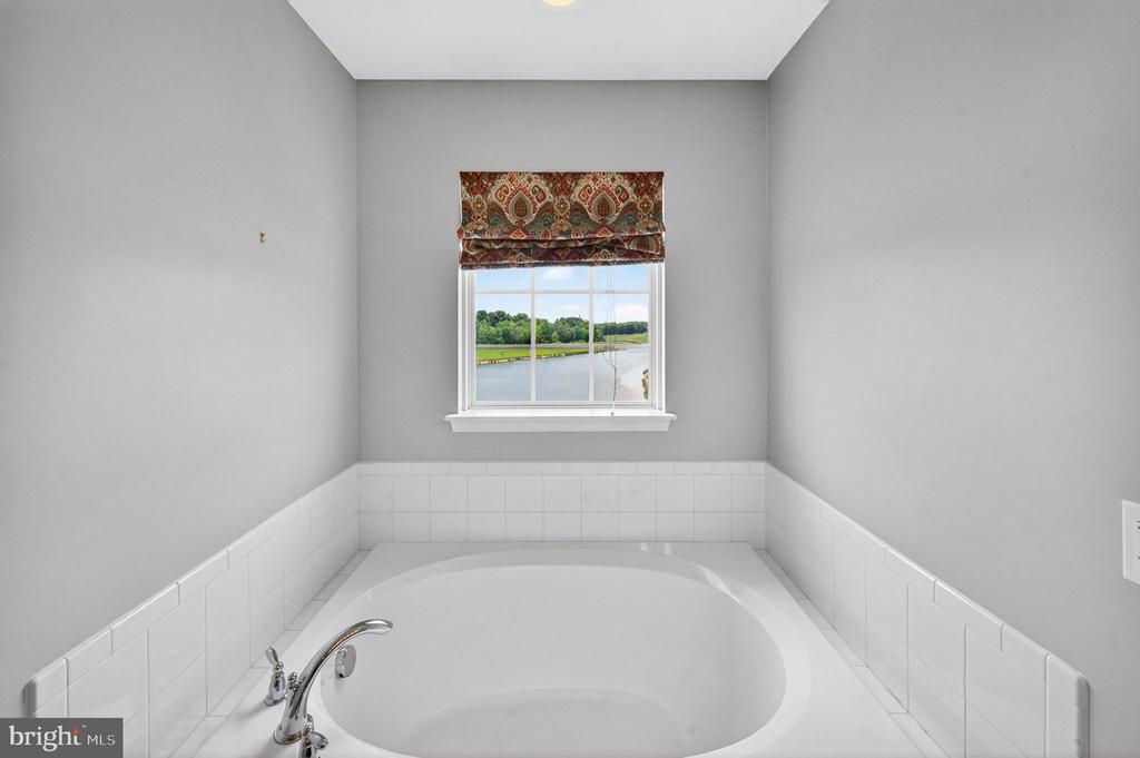 4608 WENSEL RD, FREDERICKSBURG, Virginia 22408, 4 Bedrooms Bedrooms, ,3 BathroomsBathrooms,Residential,4608 WENSEL RD,VASP2041646 MLS # VASP2041646