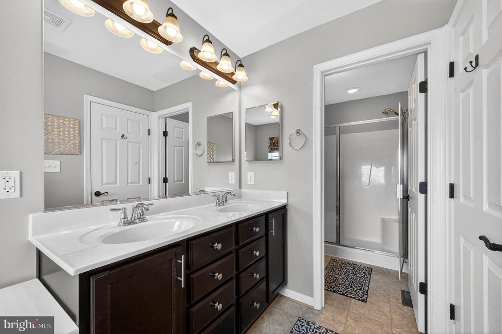 4608 WENSEL RD, FREDERICKSBURG, Virginia 22408, 4 Bedrooms Bedrooms, ,3 BathroomsBathrooms,Residential,4608 WENSEL RD,VASP2041646 MLS # VASP2041646
