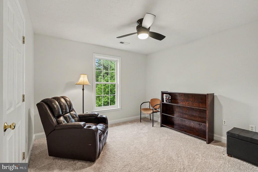 7200 TANGLEWOOD RD, SPOTSYLVANIA, Virginia 22551, 4 Bedrooms Bedrooms, ,2 BathroomsBathrooms,Residential,7200 TANGLEWOOD RD,VASP2041262 MLS # VASP2041262