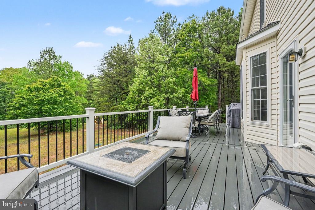 7200 TANGLEWOOD RD, SPOTSYLVANIA, Virginia 22551, 4 Bedrooms Bedrooms, ,2 BathroomsBathrooms,Residential,7200 TANGLEWOOD RD,VASP2041262 MLS # VASP2041262