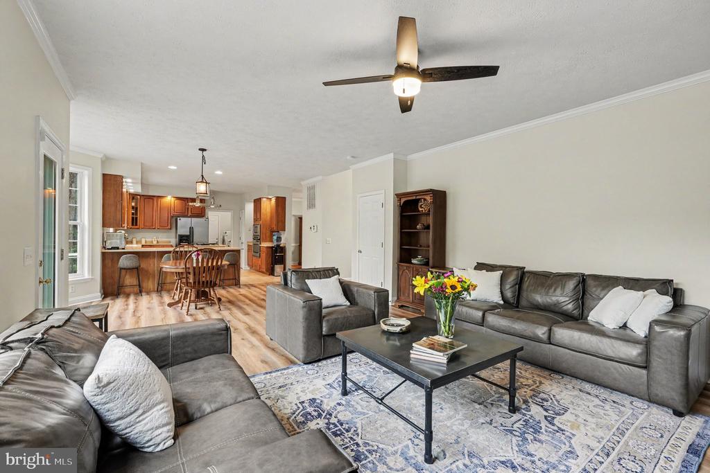 7200 TANGLEWOOD RD, SPOTSYLVANIA, Virginia 22551, 4 Bedrooms Bedrooms, ,2 BathroomsBathrooms,Residential,7200 TANGLEWOOD RD,VASP2041262 MLS # VASP2041262