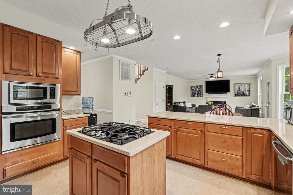 7200 TANGLEWOOD RD, SPOTSYLVANIA, Virginia 22551, 4 Bedrooms Bedrooms, ,2 BathroomsBathrooms,Residential,7200 TANGLEWOOD RD,VASP2041262 MLS # VASP2041262
