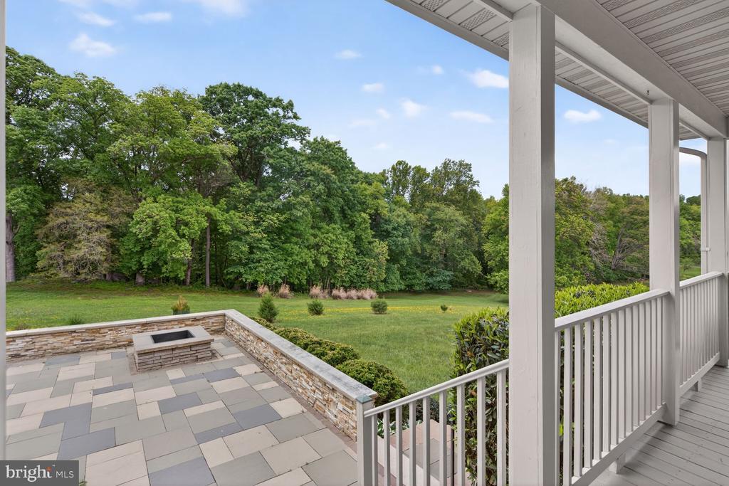 7001 WAYLAND DR, WARRENTON, Virginia 20187, 4 Bedrooms Bedrooms, ,2 BathroomsBathrooms,Residential,7001 WAYLAND DR,VAFQ2021842 MLS # VAFQ2021842