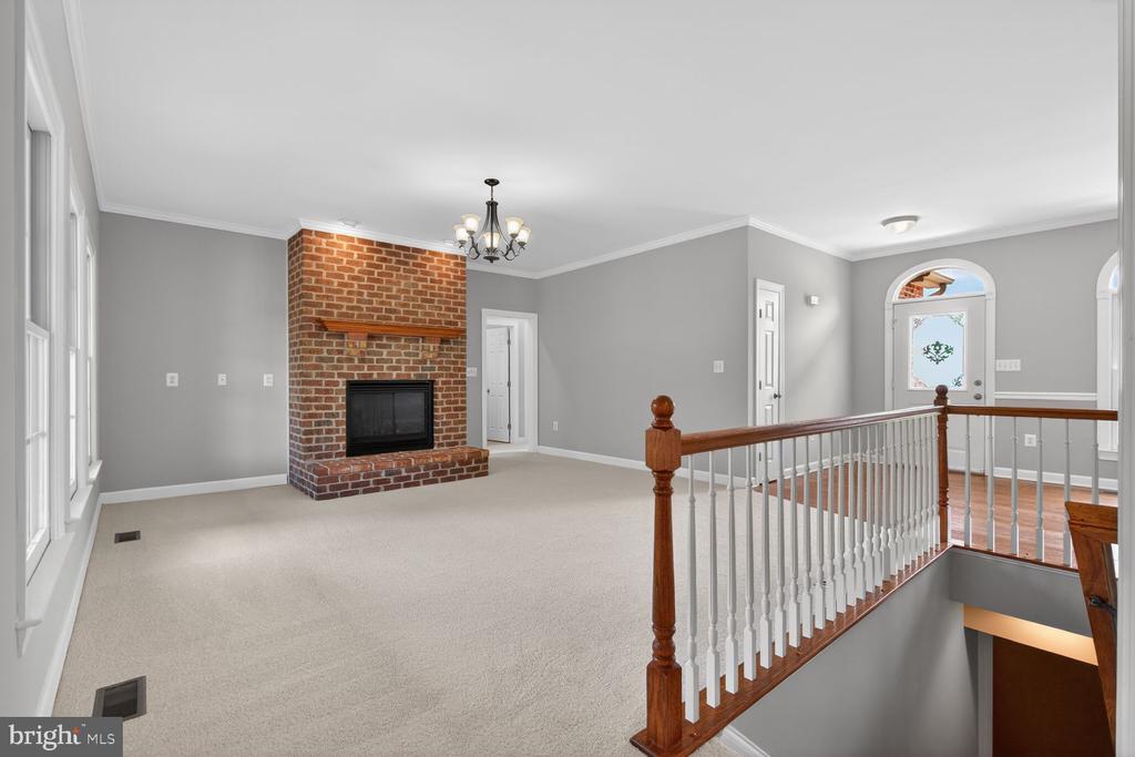 7001 WAYLAND DR, WARRENTON, Virginia 20187, 4 Bedrooms Bedrooms, ,2 BathroomsBathrooms,Residential,7001 WAYLAND DR,VAFQ2021842 MLS # VAFQ2021842