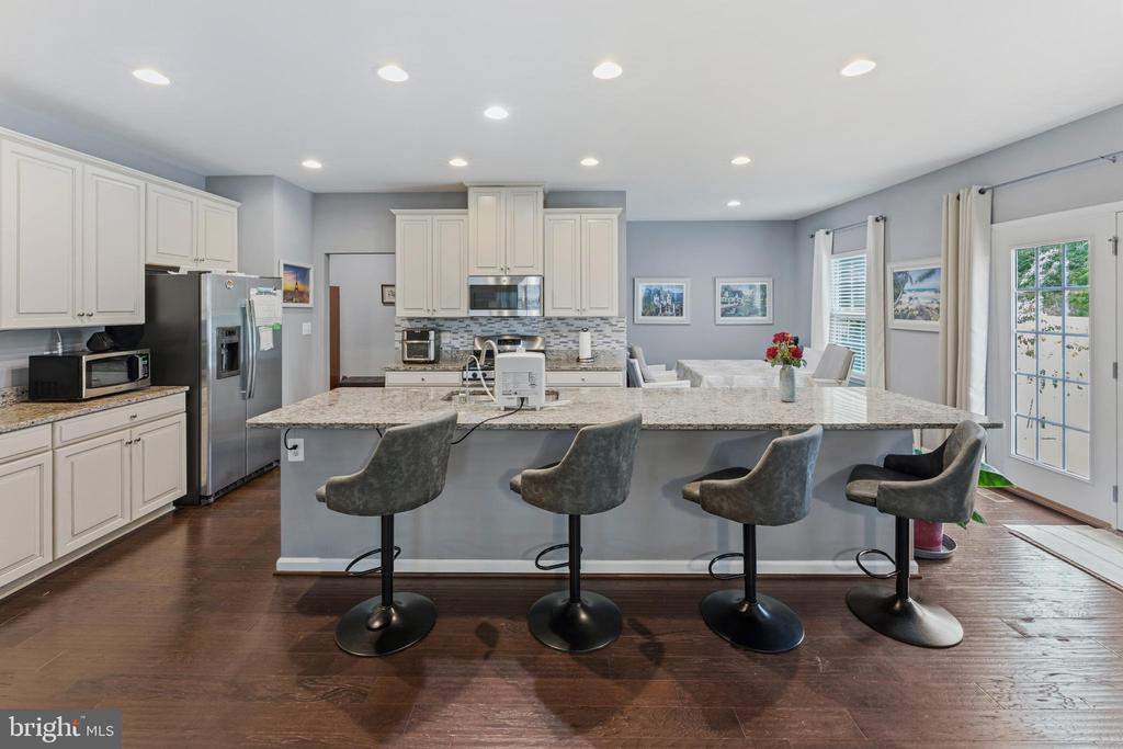 5818 PINEY GLADE RD, FREDERICKSBURG, Virginia 22407, 4 Bedrooms Bedrooms, ,4 BathroomsBathrooms,Residential,5818 PINEY GLADE RD,VASP2041790 MLS # VASP2041790