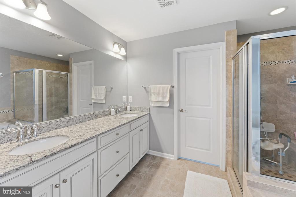 5818 PINEY GLADE RD, FREDERICKSBURG, Virginia 22407, 4 Bedrooms Bedrooms, ,4 BathroomsBathrooms,Residential,5818 PINEY GLADE RD,VASP2041790 MLS # VASP2041790