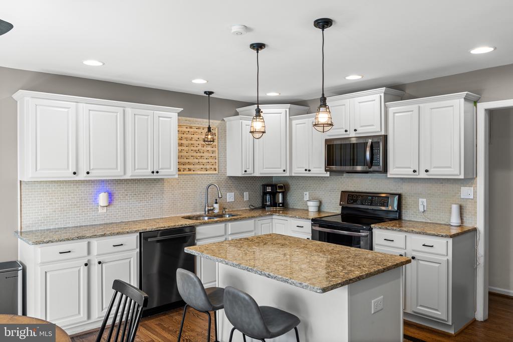 4810 QUEENSBURY CIR, FREDERICKSBURG, Virginia 22408, 3 Bedrooms Bedrooms, ,2 BathroomsBathrooms,Residential,4810 QUEENSBURY CIR,VASP2041864 MLS # VASP2041864 4810 QUEENSBURY CIR, FREDERICKSBURG, Virginia 22408, 3 Bedrooms Bedrooms, ,2 BathroomsBathrooms,Residential,4810 QUEENSBURY CIR,VASP2041864 MLS # VASP2041864