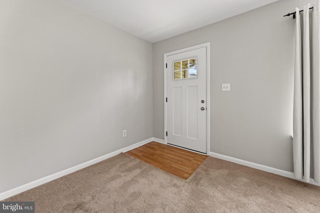 593 PLAIN RD, WARRENTON, Virginia 20186, 3 Bedrooms Bedrooms, ,2 BathroomsBathrooms,Residential,593 PLAIN RD,VAFQ2022048 MLS # VAFQ2022048