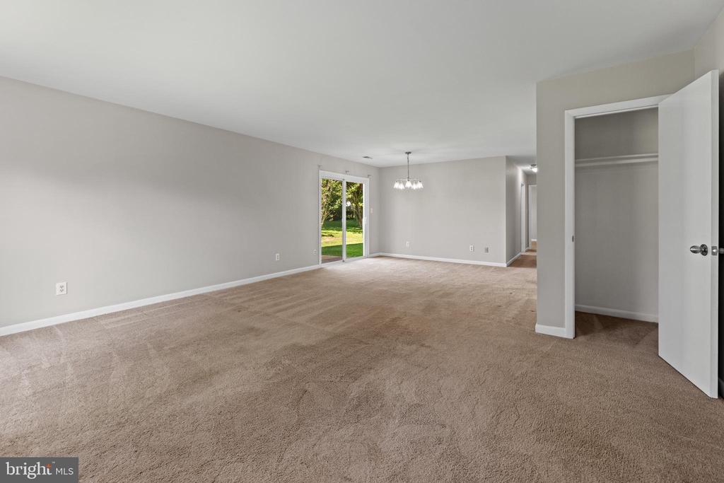 593 PLAIN RD, WARRENTON, Virginia 20186, 3 Bedrooms Bedrooms, ,2 BathroomsBathrooms,Residential,593 PLAIN RD,VAFQ2022048 MLS # VAFQ2022048