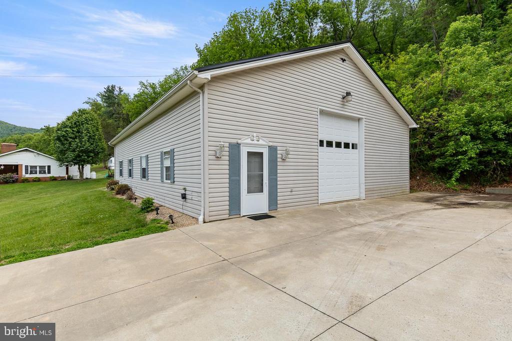 2586 PINE GROVE, STANLEY, Virginia 22851, 3 Bedrooms Bedrooms, ,2 BathroomsBathrooms,Residential,2586 PINE GROVE,VAPA2006360 MLS # VAPA2006360 2586 PINE GROVE, STANLEY, Virginia 22851, 3 Bedrooms Bedrooms, ,2 BathroomsBathrooms,Residential,2586 PINE GROVE,VAPA2006360 MLS # VAPA2006360