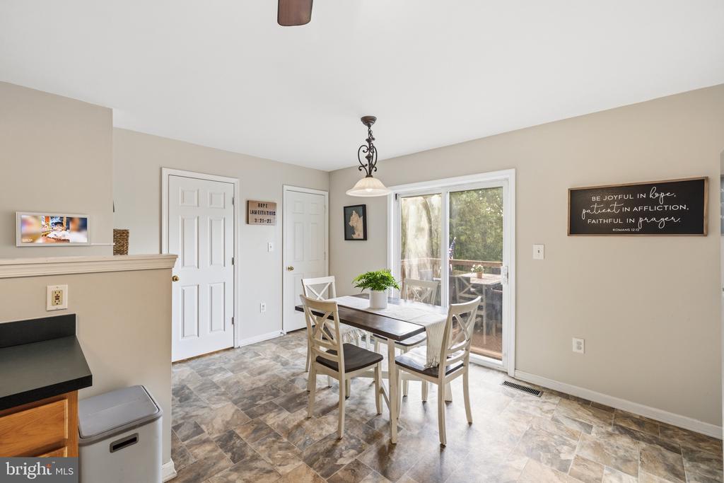 94 DORSET LN, WARRENTON, Virginia 20186, 2 Bedrooms Bedrooms, ,3 BathroomsBathrooms,Residential,HIGHLANDS OF WARRENTON,94 DORSET LN,VAFQ2022090 MLS # VAFQ2022090 94 DORSET LN, WARRENTON, Virginia 20186, 2 Bedrooms Bedrooms, ,3 BathroomsBathrooms,Residential,HIGHLANDS OF WARRENTON,94 DORSET LN,VAFQ2022090 MLS # VAFQ2022090