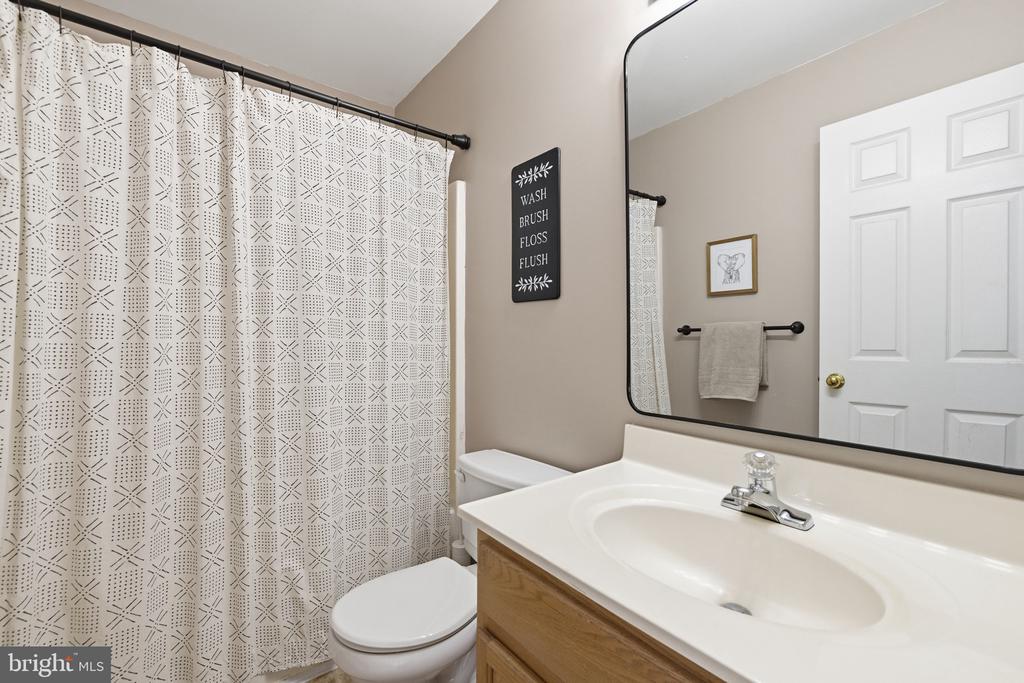94 DORSET LN, WARRENTON, Virginia 20186, 2 Bedrooms Bedrooms, ,3 BathroomsBathrooms,Residential,HIGHLANDS OF WARRENTON,94 DORSET LN,VAFQ2022090 MLS # VAFQ2022090 94 DORSET LN, WARRENTON, Virginia 20186, 2 Bedrooms Bedrooms, ,3 BathroomsBathrooms,Residential,HIGHLANDS OF WARRENTON,94 DORSET LN,VAFQ2022090 MLS # VAFQ2022090