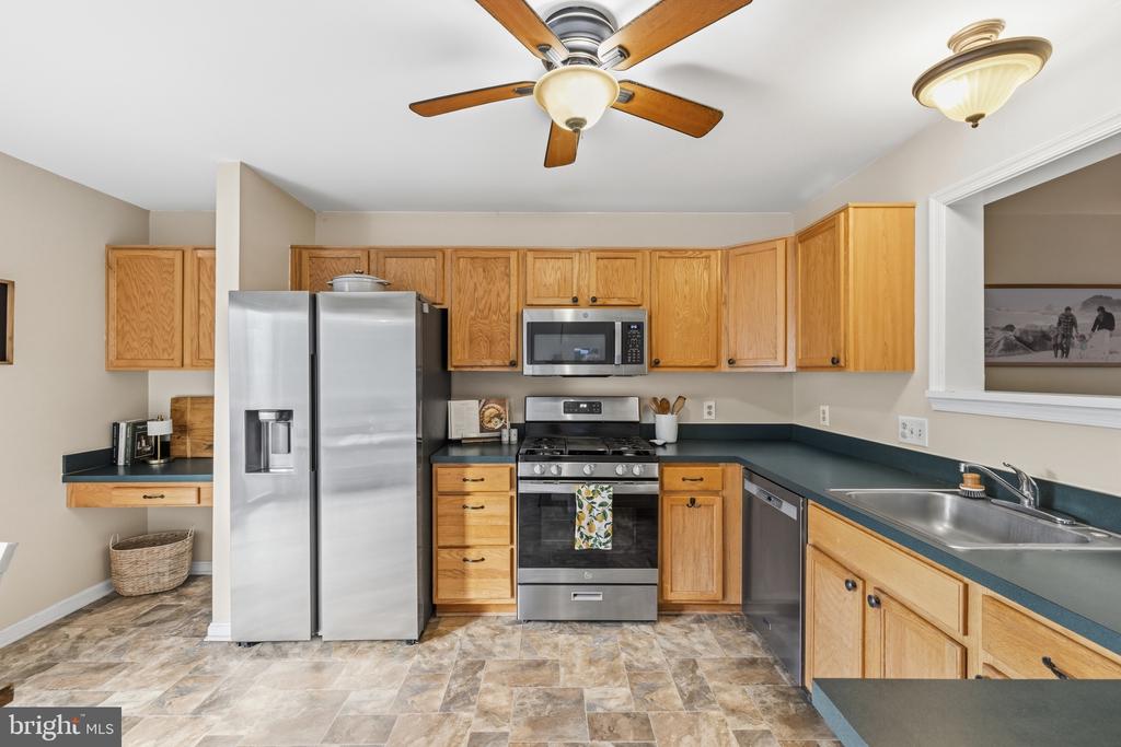 94 DORSET LN, WARRENTON, Virginia 20186, 2 Bedrooms Bedrooms, ,3 BathroomsBathrooms,Residential,HIGHLANDS OF WARRENTON,94 DORSET LN,VAFQ2022090 MLS # VAFQ2022090 94 DORSET LN, WARRENTON, Virginia 20186, 2 Bedrooms Bedrooms, ,3 BathroomsBathrooms,Residential,HIGHLANDS OF WARRENTON,94 DORSET LN,VAFQ2022090 MLS # VAFQ2022090