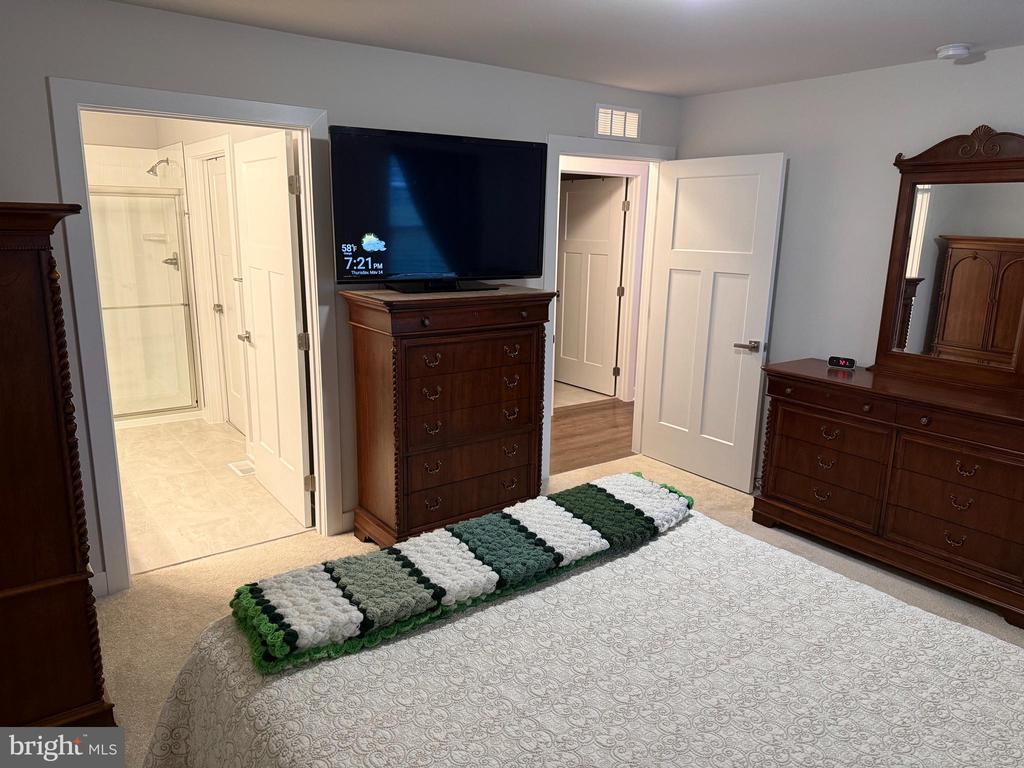 34889 MANSOURS DR, LOCUST GROVE, Virginia 22508, 3 Bedrooms Bedrooms, ,2 BathroomsBathrooms,Residential,34889 MANSOURS DR,VAOR2014196 MLS # VAOR2014196