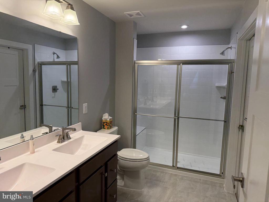 34889 MANSOURS DR, LOCUST GROVE, Virginia 22508, 3 Bedrooms Bedrooms, ,2 BathroomsBathrooms,Residential,34889 MANSOURS DR,VAOR2014196 MLS # VAOR2014196