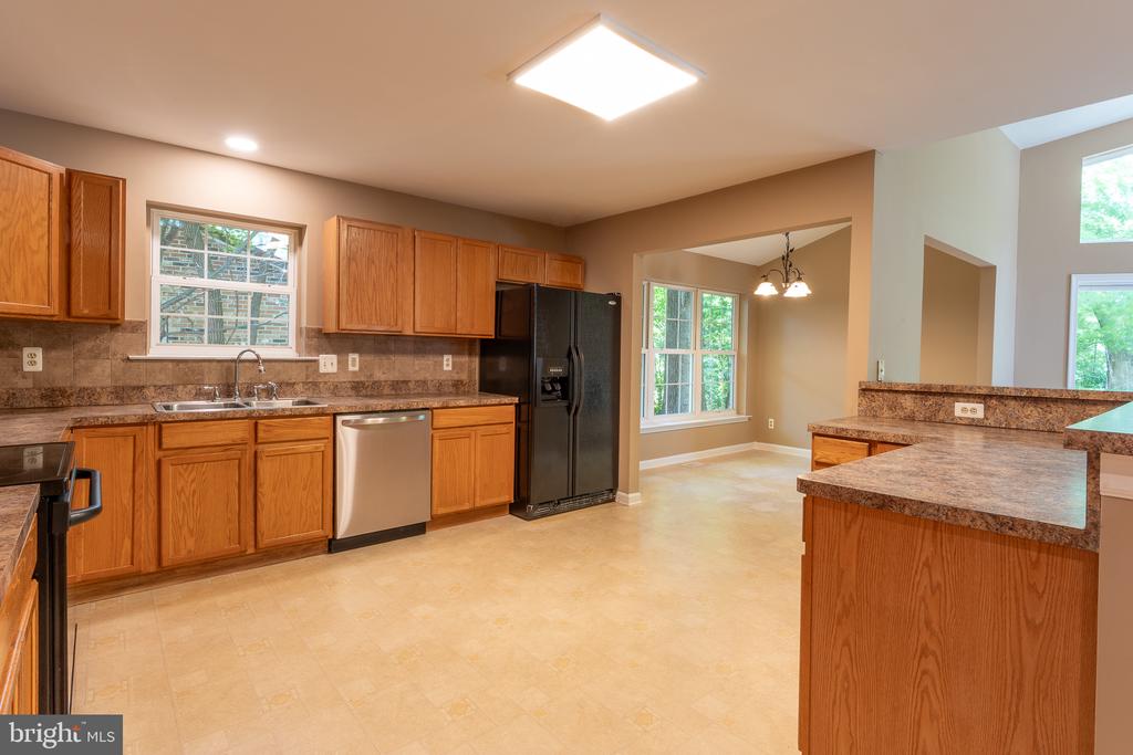 216 SPOTSWOOD RD, LOCUST GROVE, Virginia 22508, 3 Bedrooms Bedrooms, ,2 BathroomsBathrooms,Residential,216 SPOTSWOOD RD,VAOR2014146 MLS # VAOR2014146