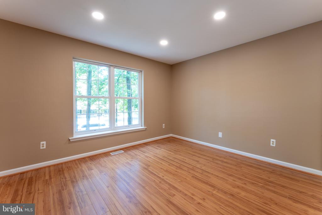 216 SPOTSWOOD RD, LOCUST GROVE, Virginia 22508, 3 Bedrooms Bedrooms, ,2 BathroomsBathrooms,Residential,216 SPOTSWOOD RD,VAOR2014146 MLS # VAOR2014146