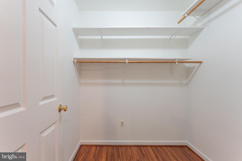 216 SPOTSWOOD RD, LOCUST GROVE, Virginia 22508, 3 Bedrooms Bedrooms, ,2 BathroomsBathrooms,Residential,216 SPOTSWOOD RD,VAOR2014146 MLS # VAOR2014146
