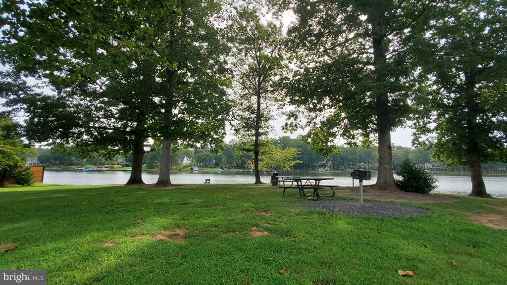 216 SPOTSWOOD RD, LOCUST GROVE, Virginia 22508, 3 Bedrooms Bedrooms, ,2 BathroomsBathrooms,Residential,216 SPOTSWOOD RD,VAOR2014146 MLS # VAOR2014146
