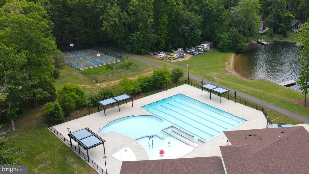 216 SPOTSWOOD RD, LOCUST GROVE, Virginia 22508, 3 Bedrooms Bedrooms, ,2 BathroomsBathrooms,Residential,216 SPOTSWOOD RD,VAOR2014146 MLS # VAOR2014146
