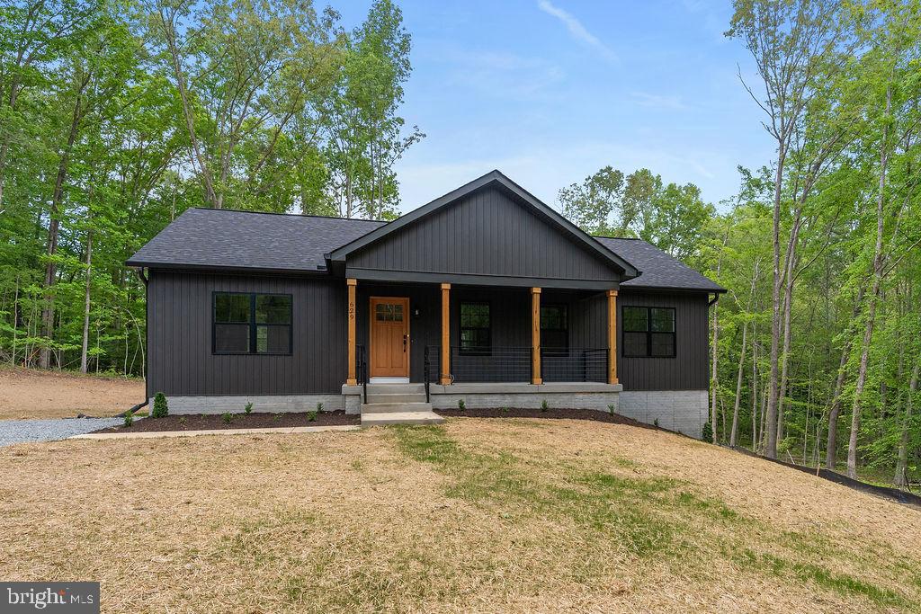 629 VAWTER CORNER RD, LOUISA, Virginia 23093, 5 Bedrooms Bedrooms, ,3 BathroomsBathrooms,Residential,629 VAWTER CORNER RD,VALA2009882 MLS # VALA2009882