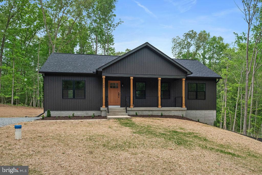 629 VAWTER CORNER RD, LOUISA, Virginia 23093, 5 Bedrooms Bedrooms, ,3 BathroomsBathrooms,Residential,629 VAWTER CORNER RD,VALA2009882 MLS # VALA2009882