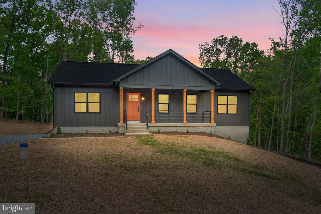 629 VAWTER CORNER RD, LOUISA, Virginia 23093, 5 Bedrooms Bedrooms, ,3 BathroomsBathrooms,Residential,629 VAWTER CORNER RD,VALA2009882 MLS # VALA2009882