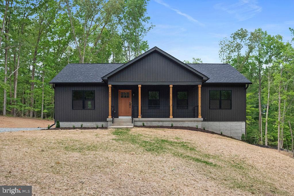 629 VAWTER CORNER RD, LOUISA, Virginia 23093, 5 Bedrooms Bedrooms, ,3 BathroomsBathrooms,Residential,629 VAWTER CORNER RD,VALA2009882 MLS # VALA2009882