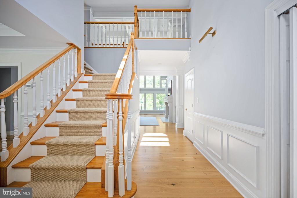 11204 FAWN LAKE PKWY, SPOTSYLVANIA, Virginia 22551, 5 Bedrooms Bedrooms, ,4 BathroomsBathrooms,Residential,11204 FAWN LAKE PKWY,VASP2041950 MLS # VASP2041950