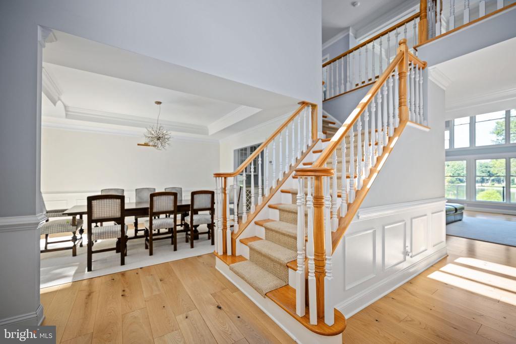 11204 FAWN LAKE PKWY, SPOTSYLVANIA, Virginia 22551, 5 Bedrooms Bedrooms, ,4 BathroomsBathrooms,Residential,11204 FAWN LAKE PKWY,VASP2041950 MLS # VASP2041950