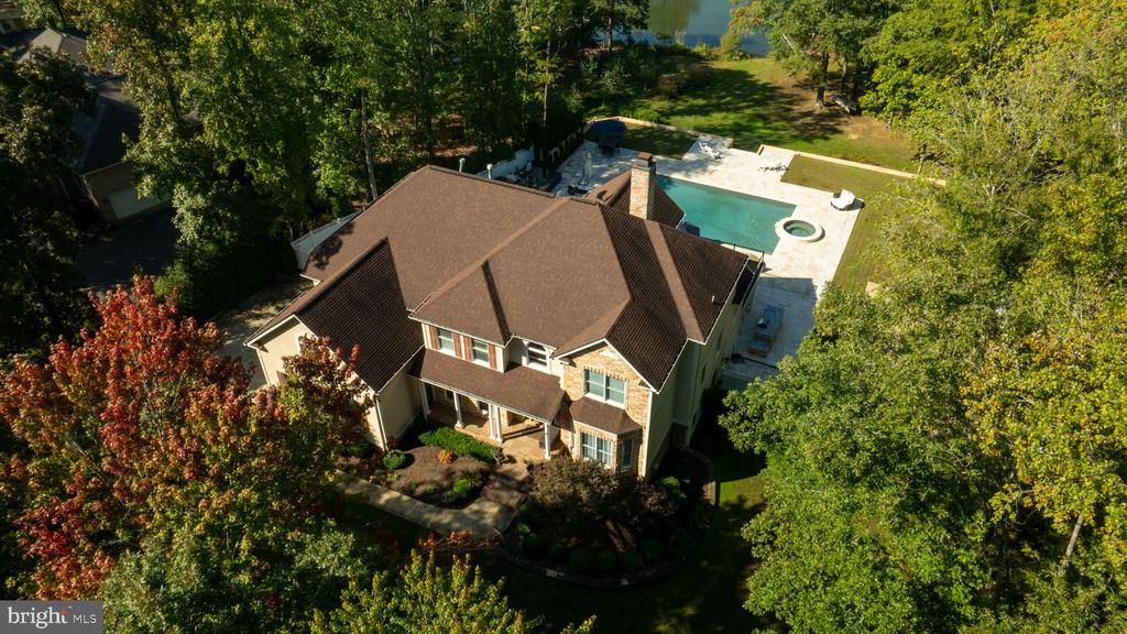 11204 FAWN LAKE PKWY, SPOTSYLVANIA, Virginia 22551, 5 Bedrooms Bedrooms, ,4 BathroomsBathrooms,Residential,11204 FAWN LAKE PKWY,VASP2041950 MLS # VASP2041950