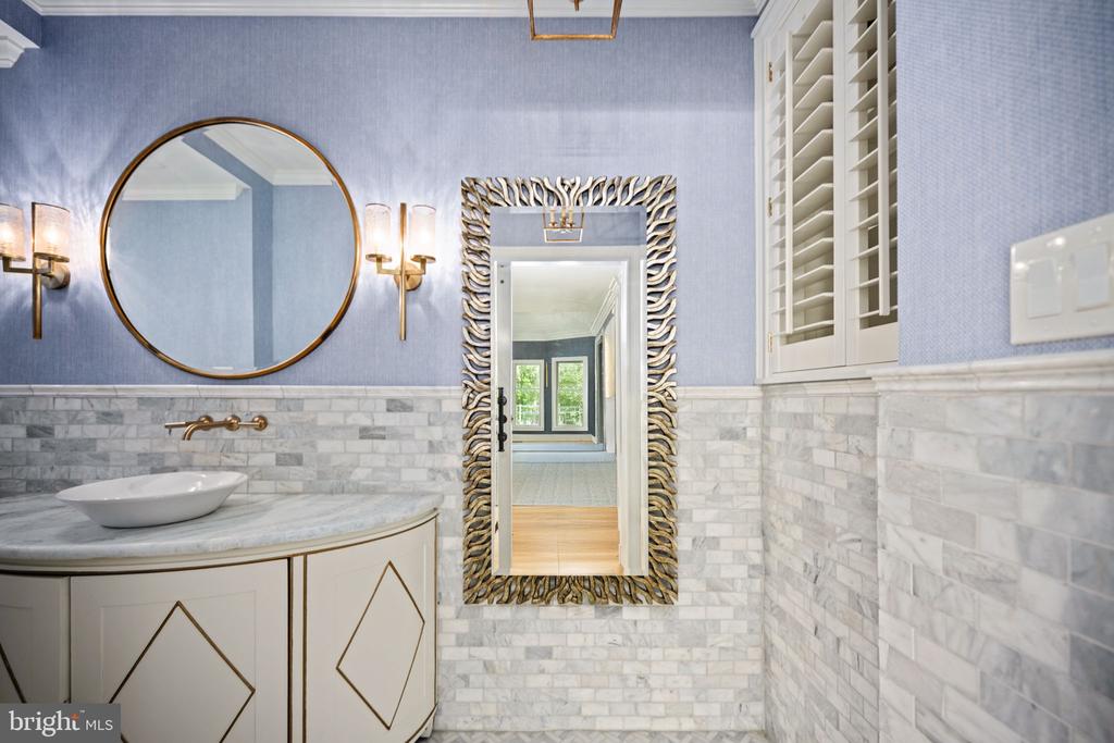 11204 FAWN LAKE PKWY, SPOTSYLVANIA, Virginia 22551, 5 Bedrooms Bedrooms, ,4 BathroomsBathrooms,Residential,11204 FAWN LAKE PKWY,VASP2041950 MLS # VASP2041950