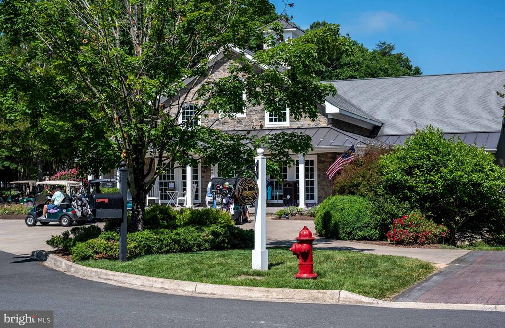11204 FAWN LAKE PKWY, SPOTSYLVANIA, Virginia 22551, 5 Bedrooms Bedrooms, ,4 BathroomsBathrooms,Residential,11204 FAWN LAKE PKWY,VASP2041950 MLS # VASP2041950