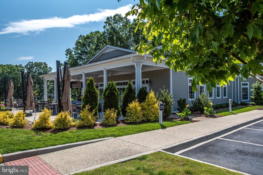11204 FAWN LAKE PKWY, SPOTSYLVANIA, Virginia 22551, 5 Bedrooms Bedrooms, ,4 BathroomsBathrooms,Residential,11204 FAWN LAKE PKWY,VASP2041950 MLS # VASP2041950