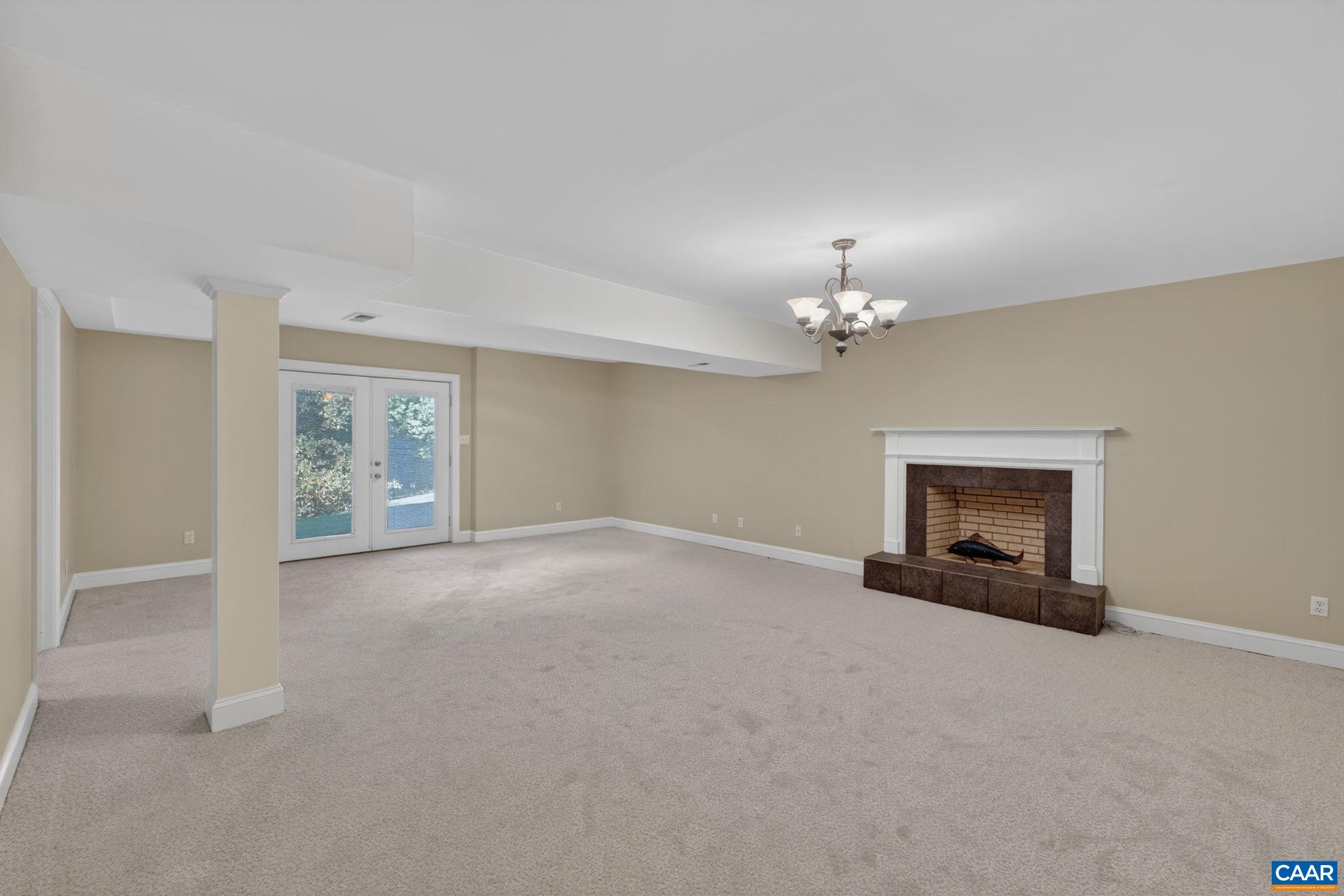 446 PEACOCK DR, CHARLOTTESVILLE, Virginia 22903, 5 Bedrooms Bedrooms, ,3 BathroomsBathrooms,Residential,446 PEACOCK DR,676304 MLS # 676304