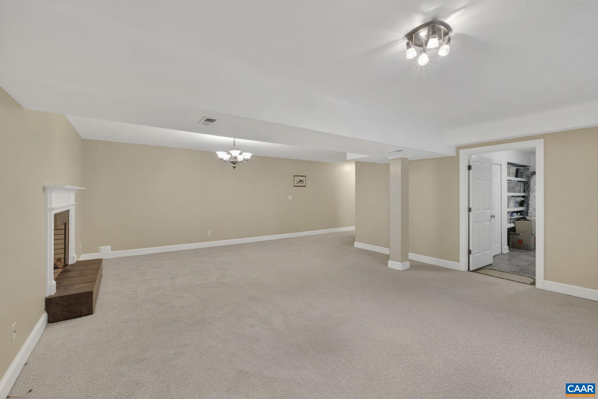 446 PEACOCK DR, CHARLOTTESVILLE, Virginia 22903, 5 Bedrooms Bedrooms, ,3 BathroomsBathrooms,Residential,446 PEACOCK DR,676304 MLS # 676304
