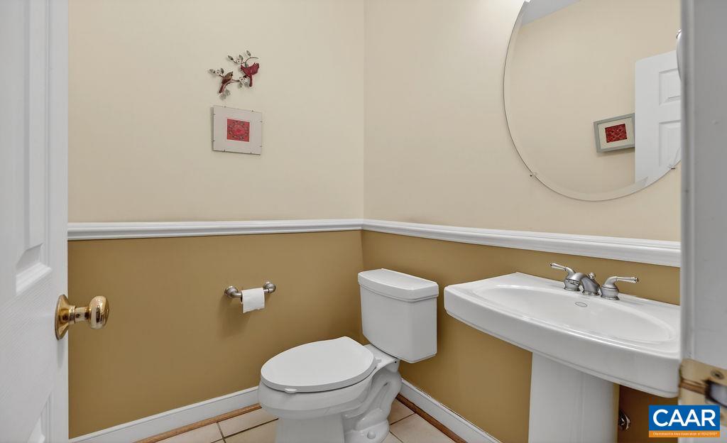 946 STONEY CREEK EAST, NELLYSFORD, Virginia 22958, 3 Bedrooms Bedrooms, ,2 BathroomsBathrooms,Residential,946 STONEY CREEK EAST,676636 MLS # 676636