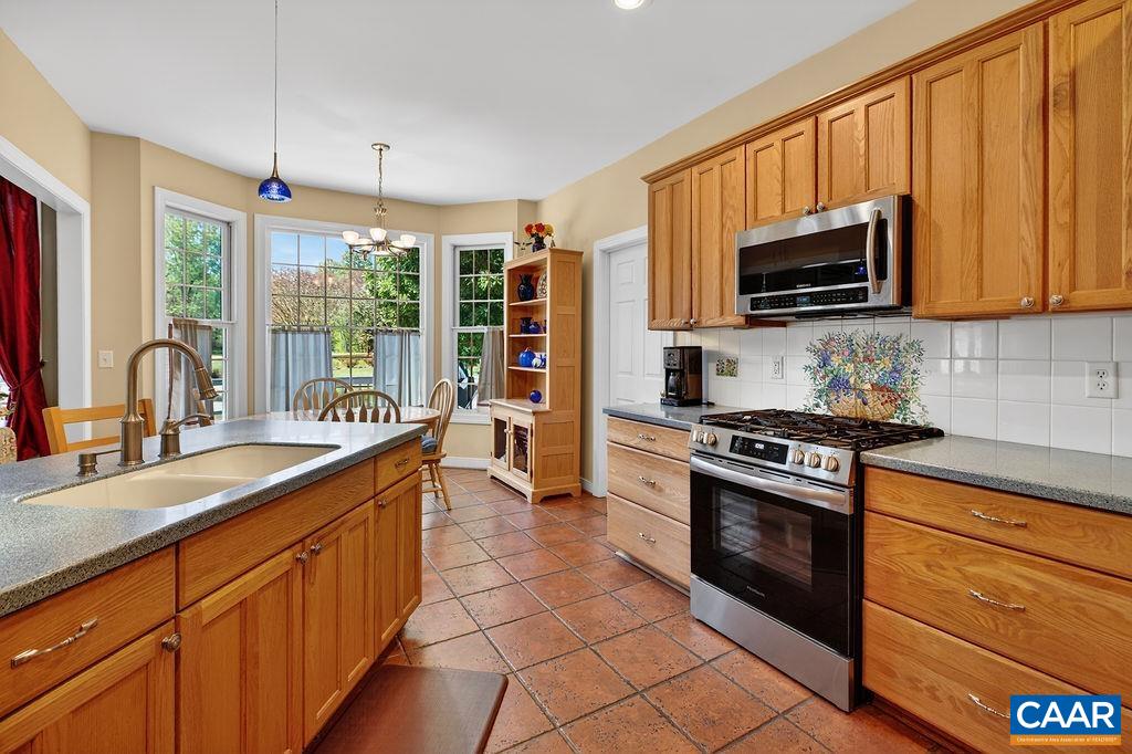 946 STONEY CREEK EAST, NELLYSFORD, Virginia 22958, 3 Bedrooms Bedrooms, ,2 BathroomsBathrooms,Residential,946 STONEY CREEK EAST,676636 MLS # 676636
