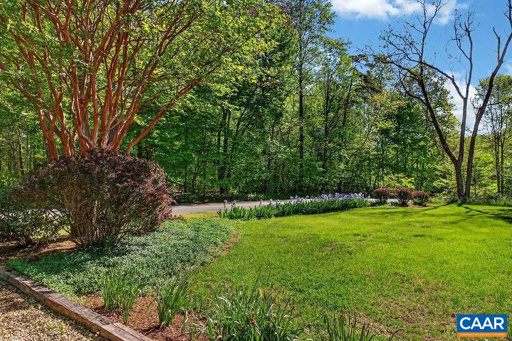 946 STONEY CREEK EAST, NELLYSFORD, Virginia 22958, 3 Bedrooms Bedrooms, ,2 BathroomsBathrooms,Residential,946 STONEY CREEK EAST,676636 MLS # 676636