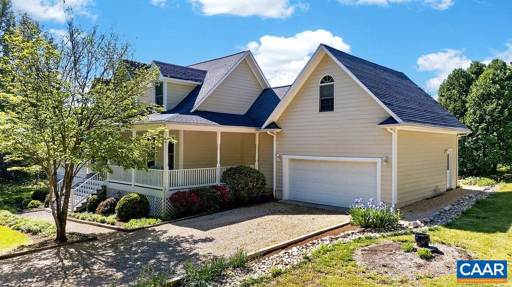 946 STONEY CREEK EAST, NELLYSFORD, Virginia 22958, 3 Bedrooms Bedrooms, ,2 BathroomsBathrooms,Residential,946 STONEY CREEK EAST,676636 MLS # 676636