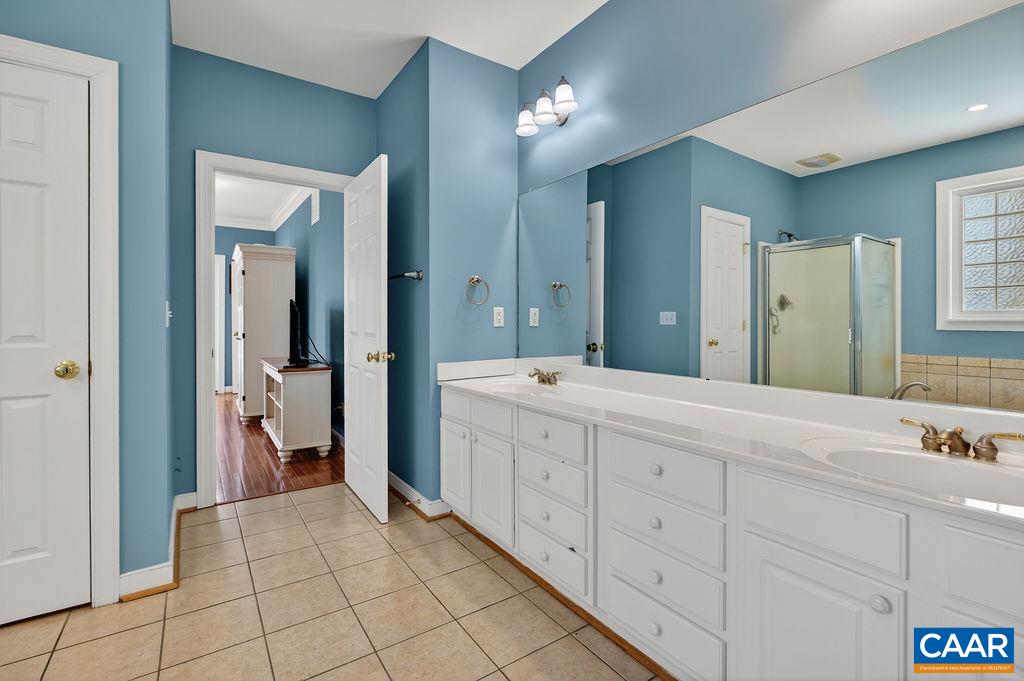 946 STONEY CREEK EAST, NELLYSFORD, Virginia 22958, 3 Bedrooms Bedrooms, ,2 BathroomsBathrooms,Residential,946 STONEY CREEK EAST,676636 MLS # 676636