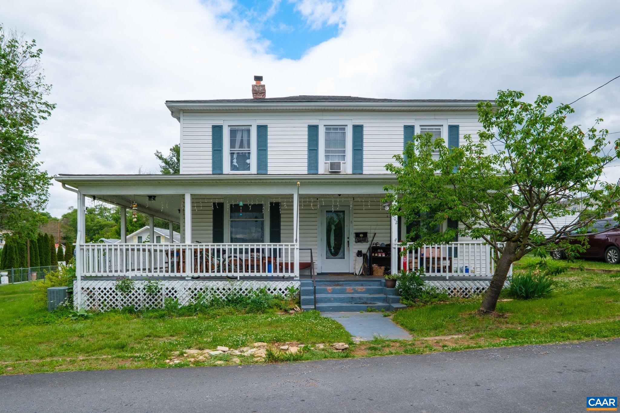 602 FIRST ST, SHENANDOAH, Virginia 22849, 4 Bedrooms Bedrooms, ,2 BathroomsBathrooms,Residential,602 FIRST ST,676925 MLS # 676925