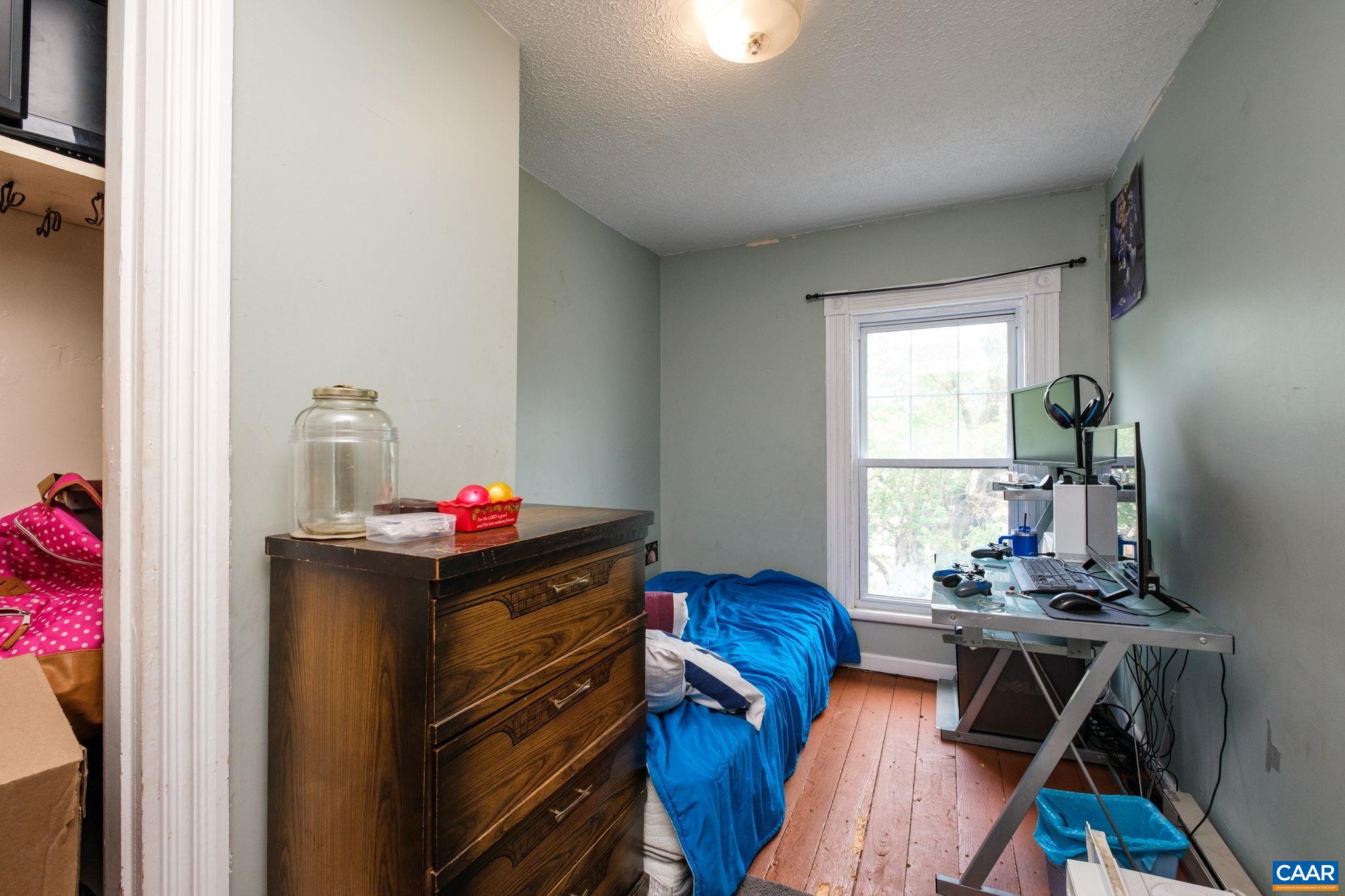 602 FIRST ST, SHENANDOAH, Virginia 22849, 4 Bedrooms Bedrooms, ,2 BathroomsBathrooms,Residential,602 FIRST ST,676925 MLS # 676925