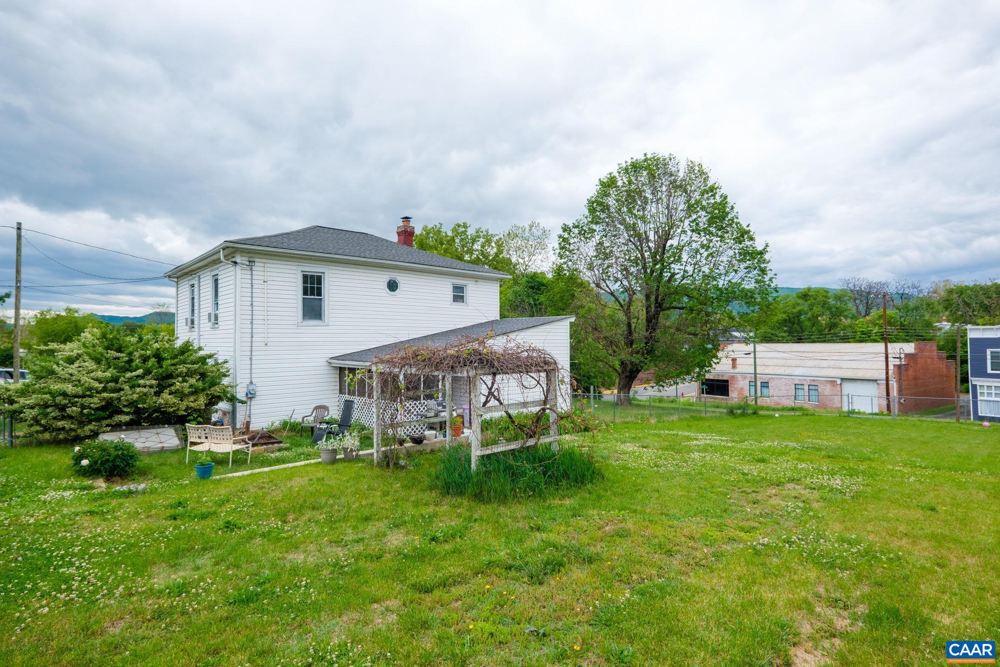 602 FIRST ST, SHENANDOAH, Virginia 22849, 4 Bedrooms Bedrooms, ,2 BathroomsBathrooms,Residential,602 FIRST ST,676925 MLS # 676925